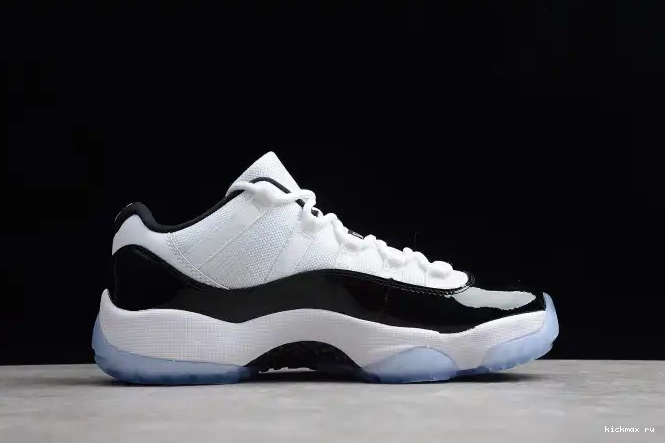 Rep Low Retro Air 528895-153 